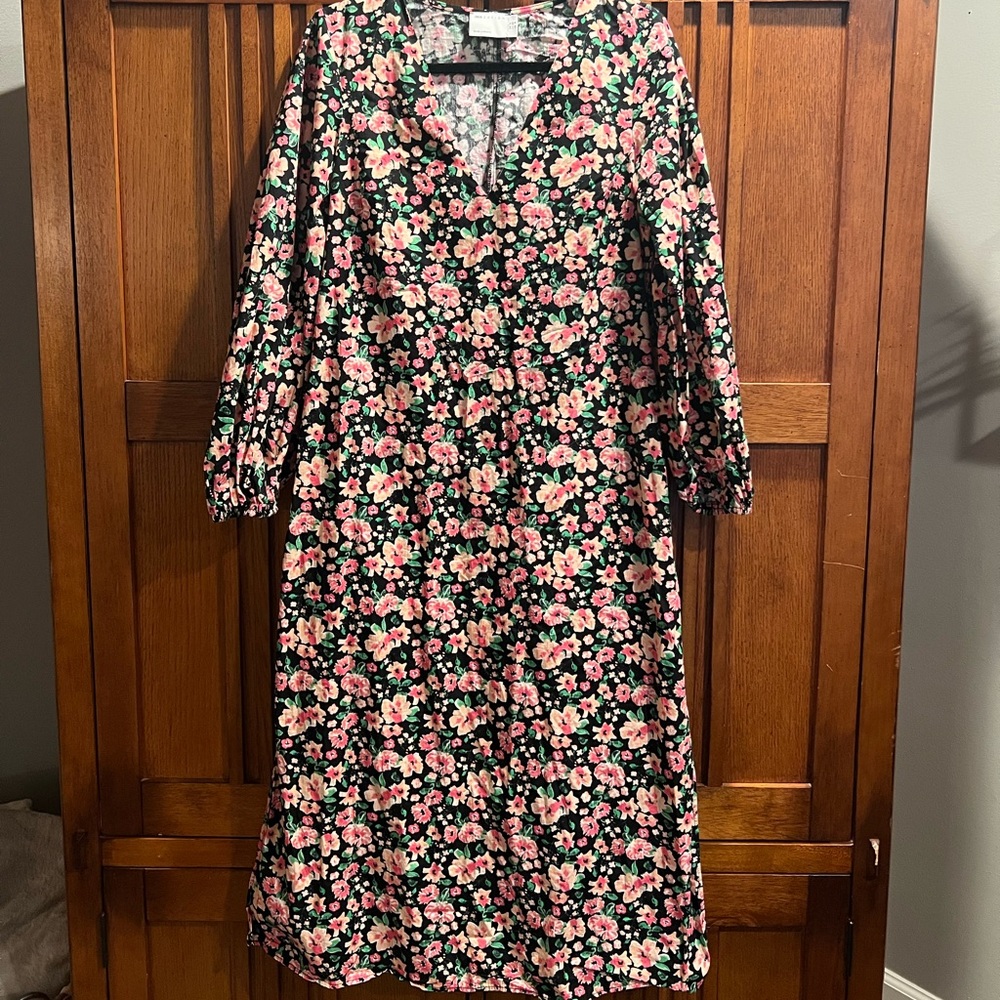 ASOS DESIGN Floral dress with side slits and bishop sleeves